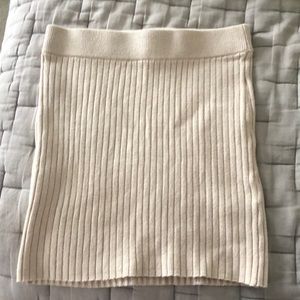Abercrombie & Fitch khaki knit miniskirt. (Xsmall)